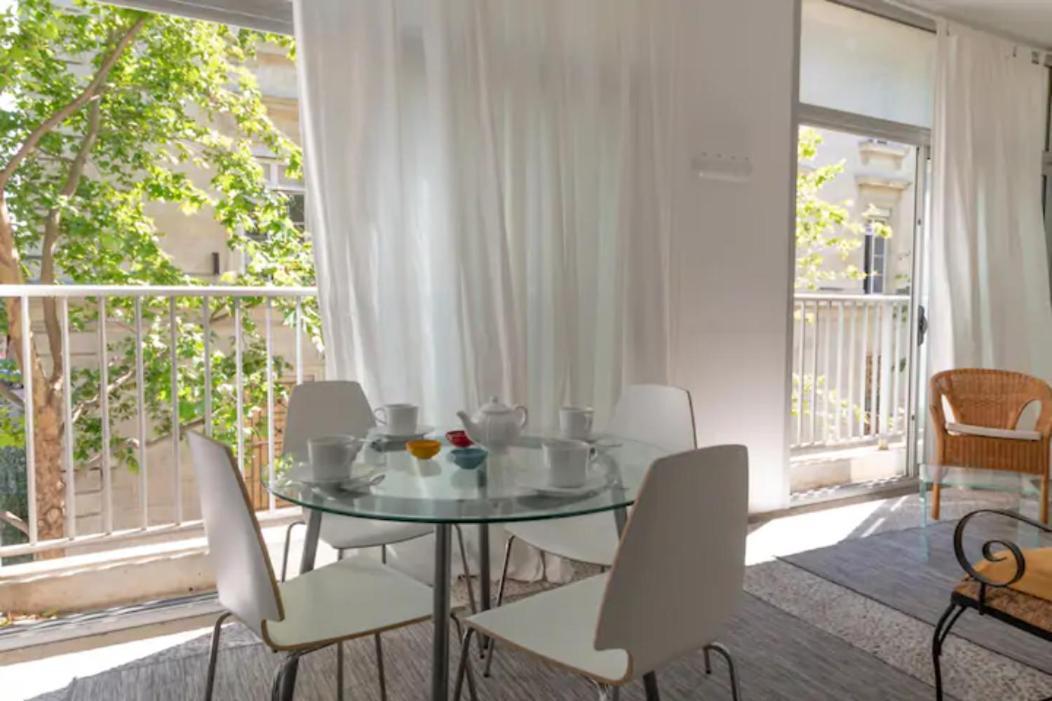 Grand Appartement Lumineux Pour 2 A 4 Personnes A Avignon Intra-Muros Wifi Gratuit Екстер'єр фото